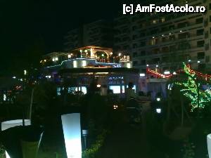 [P10] Phoenicia Holiday Resort noaptea...  » foto by alynutza
 - 
<span class="allrVoted glyphicon glyphicon-heart hidden" id="av392533"></span>
<a class="m-l-10 hidden" id="sv392533" onclick="voting_Foto_DelVot(,392533,6673)" role="button">șterge vot <span class="glyphicon glyphicon-remove"></span></a>
<a id="v9392533" class=" c-red"  onclick="voting_Foto_SetVot(392533)" role="button"><span class="glyphicon glyphicon-heart-empty"></span> <b>LIKE</b> = Votează poza</a> <img class="hidden"  id="f392533W9" src="/imagini/loader.gif" border="0" /><span class="AjErrMes hidden" id="e392533ErM"></span>