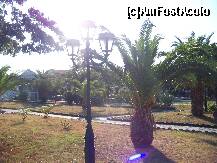 [P19] parcul din fata vilei Erato » foto by timideea
 - 
<span class="allrVoted glyphicon glyphicon-heart hidden" id="av258640"></span>
<a class="m-l-10 hidden" id="sv258640" onclick="voting_Foto_DelVot(,258640,6707)" role="button">șterge vot <span class="glyphicon glyphicon-remove"></span></a>
<a id="v9258640" class=" c-red"  onclick="voting_Foto_SetVot(258640)" role="button"><span class="glyphicon glyphicon-heart-empty"></span> <b>LIKE</b> = Votează poza</a> <img class="hidden"  id="f258640W9" src="/imagini/loader.gif" border="0" /><span class="AjErrMes hidden" id="e258640ErM"></span>