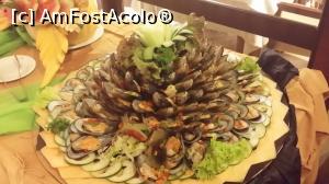 [P60] Alte două săptămâni în Paradis - prin restaurant - scoici » foto by nicole33
 - 
<span class="allrVoted glyphicon glyphicon-heart hidden" id="av1044963"></span>
<a class="m-l-10 hidden" id="sv1044963" onclick="voting_Foto_DelVot(,1044963,6729)" role="button">șterge vot <span class="glyphicon glyphicon-remove"></span></a>
<a id="v91044963" class=" c-red"  onclick="voting_Foto_SetVot(1044963)" role="button"><span class="glyphicon glyphicon-heart-empty"></span> <b>LIKE</b> = Votează poza</a> <img class="hidden"  id="f1044963W9" src="/imagini/loader.gif" border="0" /><span class="AjErrMes hidden" id="e1044963ErM"></span>