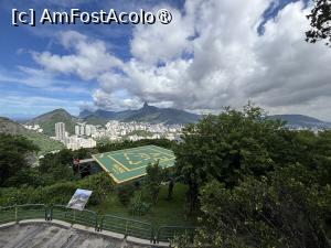 [P45] Heliportul de pe Morro da Urca » foto by AZE
 - 
<span class="allrVoted glyphicon glyphicon-heart hidden" id="av1525823"></span>
<a class="m-l-10 hidden" id="sv1525823" onclick="voting_Foto_DelVot(,1525823,6730)" role="button">șterge vot <span class="glyphicon glyphicon-remove"></span></a>
<a id="v91525823" class=" c-red"  onclick="voting_Foto_SetVot(1525823)" role="button"><span class="glyphicon glyphicon-heart-empty"></span> <b>LIKE</b> = Votează poza</a> <img class="hidden"  id="f1525823W9" src="/imagini/loader.gif" border="0" /><span class="AjErrMes hidden" id="e1525823ErM"></span>