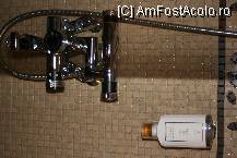 [P25] Bateria de la cabina de dus, iti asigura si un mic masaj in acelasi timp. » foto by mirelab
 - 
<span class="allrVoted glyphicon glyphicon-heart hidden" id="av112353"></span>
<a class="m-l-10 hidden" id="sv112353" onclick="voting_Foto_DelVot(,112353,6845)" role="button">șterge vot <span class="glyphicon glyphicon-remove"></span></a>
<a id="v9112353" class=" c-red"  onclick="voting_Foto_SetVot(112353)" role="button"><span class="glyphicon glyphicon-heart-empty"></span> <b>LIKE</b> = Votează poza</a> <img class="hidden"  id="f112353W9" src="/imagini/loader.gif" border="0" /><span class="AjErrMes hidden" id="e112353ErM"></span>