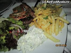 [P19] un fel de mancare cred ca se numea Dyonisos la Krambousa!  » foto by indiralisa_26
 - 
<span class="allrVoted glyphicon glyphicon-heart hidden" id="av643458"></span>
<a class="m-l-10 hidden" id="sv643458" onclick="voting_Foto_DelVot(,643458,6854)" role="button">șterge vot <span class="glyphicon glyphicon-remove"></span></a>
<a id="v9643458" class=" c-red"  onclick="voting_Foto_SetVot(643458)" role="button"><span class="glyphicon glyphicon-heart-empty"></span> <b>LIKE</b> = Votează poza</a> <img class="hidden"  id="f643458W9" src="/imagini/loader.gif" border="0" /><span class="AjErrMes hidden" id="e643458ErM"></span>