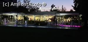 [P09] Restaurant, terasa in mijlocul pajistii, alte fantani arteziene colorate...  » foto by Plutox
 - 
<span class="allrVoted glyphicon glyphicon-heart hidden" id="av1104735"></span>
<a class="m-l-10 hidden" id="sv1104735" onclick="voting_Foto_DelVot(,1104735,6872)" role="button">șterge vot <span class="glyphicon glyphicon-remove"></span></a>
<a id="v91104735" class=" c-red"  onclick="voting_Foto_SetVot(1104735)" role="button"><span class="glyphicon glyphicon-heart-empty"></span> <b>LIKE</b> = Votează poza</a> <img class="hidden"  id="f1104735W9" src="/imagini/loader.gif" border="0" /><span class="AjErrMes hidden" id="e1104735ErM"></span>
