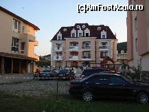 [P04] Apartamente de inchiriat care au si piscina » foto by ionescunic
 - 
<span class="allrVoted glyphicon glyphicon-heart hidden" id="av114174"></span>
<a class="m-l-10 hidden" id="sv114174" onclick="voting_Foto_DelVot(,114174,6887)" role="button">șterge vot <span class="glyphicon glyphicon-remove"></span></a>
<a id="v9114174" class=" c-red"  onclick="voting_Foto_SetVot(114174)" role="button"><span class="glyphicon glyphicon-heart-empty"></span> <b>LIKE</b> = Votează poza</a> <img class="hidden"  id="f114174W9" src="/imagini/loader.gif" border="0" /><span class="AjErrMes hidden" id="e114174ErM"></span>