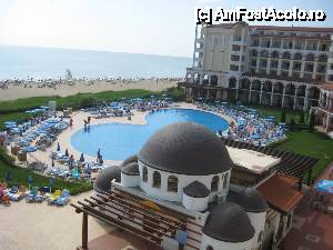 [P45] Riu Helios Bay, piscina de adulți, în plan apropiat clubul copiilor.  » foto by Krisko
 - 
<span class="allrVoted glyphicon glyphicon-heart hidden" id="av433985"></span>
<a class="m-l-10 hidden" id="sv433985" onclick="voting_Foto_DelVot(,433985,6887)" role="button">șterge vot <span class="glyphicon glyphicon-remove"></span></a>
<a id="v9433985" class=" c-red"  onclick="voting_Foto_SetVot(433985)" role="button"><span class="glyphicon glyphicon-heart-empty"></span> <b>LIKE</b> = Votează poza</a> <img class="hidden"  id="f433985W9" src="/imagini/loader.gif" border="0" /><span class="AjErrMes hidden" id="e433985ErM"></span>