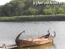 [P16] barca pescareasca pe rau » foto by molko*
 - 
<span class="allrVoted glyphicon glyphicon-heart hidden" id="av115805"></span>
<a class="m-l-10 hidden" id="sv115805" onclick="voting_Foto_DelVot(,115805,6938)" role="button">șterge vot <span class="glyphicon glyphicon-remove"></span></a>
<a id="v9115805" class=" c-red"  onclick="voting_Foto_SetVot(115805)" role="button"><span class="glyphicon glyphicon-heart-empty"></span> <b>LIKE</b> = Votează poza</a> <img class="hidden"  id="f115805W9" src="/imagini/loader.gif" border="0" /><span class="AjErrMes hidden" id="e115805ErM"></span>