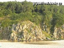 [P25] plaja Butamiata, zona de sud. Pe aceste stanci trebuie sa urci pt a ajunge la plaja Lipite » foto by molko*
 - 
<span class="allrVoted glyphicon glyphicon-heart hidden" id="av115824"></span>
<a class="m-l-10 hidden" id="sv115824" onclick="voting_Foto_DelVot(,115824,6938)" role="button">șterge vot <span class="glyphicon glyphicon-remove"></span></a>
<a id="v9115824" class=" c-red"  onclick="voting_Foto_SetVot(115824)" role="button"><span class="glyphicon glyphicon-heart-empty"></span> <b>LIKE</b> = Votează poza</a> <img class="hidden"  id="f115824W9" src="/imagini/loader.gif" border="0" /><span class="AjErrMes hidden" id="e115824ErM"></span>