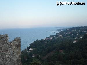 [P17] Priveliste din Castelul Platamonas » foto by Iliescui
 - 
<span class="allrVoted glyphicon glyphicon-heart hidden" id="av604560"></span>
<a class="m-l-10 hidden" id="sv604560" onclick="voting_Foto_DelVot(,604560,6960)" role="button">șterge vot <span class="glyphicon glyphicon-remove"></span></a>
<a id="v9604560" class=" c-red"  onclick="voting_Foto_SetVot(604560)" role="button"><span class="glyphicon glyphicon-heart-empty"></span> <b>LIKE</b> = Votează poza</a> <img class="hidden"  id="f604560W9" src="/imagini/loader.gif" border="0" /><span class="AjErrMes hidden" id="e604560ErM"></span>