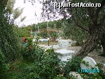[P15] kalliopis houses-vila billy, gradina din fata vilei si locul de joaca pentru copii » foto by florim
 - 
<span class="allrVoted glyphicon glyphicon-heart hidden" id="av137875"></span>
<a class="m-l-10 hidden" id="sv137875" onclick="voting_Foto_DelVot(,137875,6990)" role="button">șterge vot <span class="glyphicon glyphicon-remove"></span></a>
<a id="v9137875" class=" c-red"  onclick="voting_Foto_SetVot(137875)" role="button"><span class="glyphicon glyphicon-heart-empty"></span> <b>LIKE</b> = Votează poza</a> <img class="hidden"  id="f137875W9" src="/imagini/loader.gif" border="0" /><span class="AjErrMes hidden" id="e137875ErM"></span>