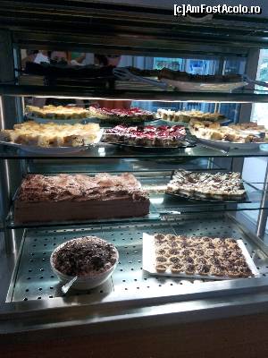 [P02] Prajituri » foto by iancualin
 - 
<span class="allrVoted glyphicon glyphicon-heart hidden" id="av655069"></span>
<a class="m-l-10 hidden" id="sv655069" onclick="voting_Foto_DelVot(,655069,7064)" role="button">șterge vot <span class="glyphicon glyphicon-remove"></span></a>
<a id="v9655069" class=" c-red"  onclick="voting_Foto_SetVot(655069)" role="button"><span class="glyphicon glyphicon-heart-empty"></span> <b>LIKE</b> = Votează poza</a> <img class="hidden"  id="f655069W9" src="/imagini/loader.gif" border="0" /><span class="AjErrMes hidden" id="e655069ErM"></span>