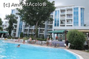 [P04] piscina » foto by DanaSandu
 - 
<span class="allrVoted glyphicon glyphicon-heart hidden" id="av864728"></span>
<a class="m-l-10 hidden" id="sv864728" onclick="voting_Foto_DelVot(,864728,7064)" role="button">șterge vot <span class="glyphicon glyphicon-remove"></span></a>
<a id="v9864728" class=" c-red"  onclick="voting_Foto_SetVot(864728)" role="button"><span class="glyphicon glyphicon-heart-empty"></span> <b>LIKE</b> = Votează poza</a> <img class="hidden"  id="f864728W9" src="/imagini/loader.gif" border="0" /><span class="AjErrMes hidden" id="e864728ErM"></span>