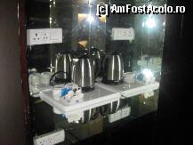 [P05] bufet in dulap pentru ceai/cafea » foto by ghecamelia
 - 
<span class="allrVoted glyphicon glyphicon-heart hidden" id="av120754"></span>
<a class="m-l-10 hidden" id="sv120754" onclick="voting_Foto_DelVot(,120754,7076)" role="button">șterge vot <span class="glyphicon glyphicon-remove"></span></a>
<a id="v9120754" class=" c-red"  onclick="voting_Foto_SetVot(120754)" role="button"><span class="glyphicon glyphicon-heart-empty"></span> <b>LIKE</b> = Votează poza</a> <img class="hidden"  id="f120754W9" src="/imagini/loader.gif" border="0" /><span class="AjErrMes hidden" id="e120754ErM"></span>