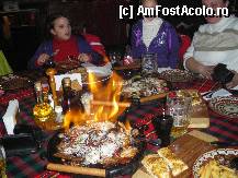 [P11] Mix grill bulgaresc. Portia este pentru 2 persoane. a avut carne de porc, de pui, de berbec, carnati bulgaresti, ceapa, capia, ciuperci, rosie, dovlecel. » foto by fanespoitorul
 - 
<span class="allrVoted glyphicon glyphicon-heart hidden" id="av288295"></span>
<a class="m-l-10 hidden" id="sv288295" onclick="voting_Foto_DelVot(,288295,7110)" role="button">șterge vot <span class="glyphicon glyphicon-remove"></span></a>
<a id="v9288295" class=" c-red"  onclick="voting_Foto_SetVot(288295)" role="button"><span class="glyphicon glyphicon-heart-empty"></span> <b>LIKE</b> = Votează poza</a> <img class="hidden"  id="f288295W9" src="/imagini/loader.gif" border="0" /><span class="AjErrMes hidden" id="e288295ErM"></span>