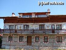 [P15] casa in Bansko » foto by ceasornicarul
 - 
<span class="allrVoted glyphicon glyphicon-heart hidden" id="av152436"></span>
<a class="m-l-10 hidden" id="sv152436" onclick="voting_Foto_DelVot(,152436,7111)" role="button">șterge vot <span class="glyphicon glyphicon-remove"></span></a>
<a id="v9152436" class=" c-red"  onclick="voting_Foto_SetVot(152436)" role="button"><span class="glyphicon glyphicon-heart-empty"></span> <b>LIKE</b> = Votează poza</a> <img class="hidden"  id="f152436W9" src="/imagini/loader.gif" border="0" /><span class="AjErrMes hidden" id="e152436ErM"></span>