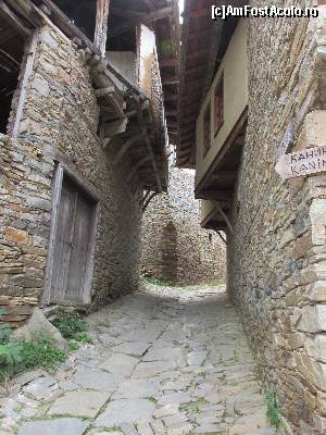 [P40] In Kovachevitsa » foto by Testosu'
 - 
<span class="allrVoted glyphicon glyphicon-heart hidden" id="av666635"></span>
<a class="m-l-10 hidden" id="sv666635" onclick="voting_Foto_DelVot(,666635,7111)" role="button">șterge vot <span class="glyphicon glyphicon-remove"></span></a>
<a id="v9666635" class=" c-red"  onclick="voting_Foto_SetVot(666635)" role="button"><span class="glyphicon glyphicon-heart-empty"></span> <b>LIKE</b> = Votează poza</a> <img class="hidden"  id="f666635W9" src="/imagini/loader.gif" border="0" /><span class="AjErrMes hidden" id="e666635ErM"></span>