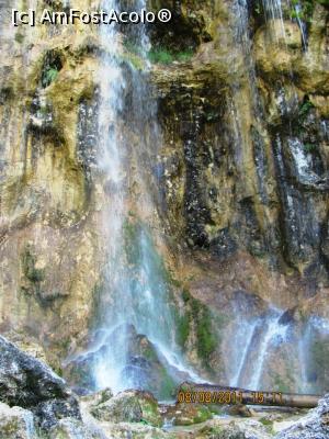 [P37] Cascada Pisoaia » foto by Testosu'
 - 
<span class="allrVoted glyphicon glyphicon-heart hidden" id="av834752"></span>
<a class="m-l-10 hidden" id="sv834752" onclick="voting_Foto_DelVot(,834752,7135)" role="button">șterge vot <span class="glyphicon glyphicon-remove"></span></a>
<a id="v9834752" class=" c-red"  onclick="voting_Foto_SetVot(834752)" role="button"><span class="glyphicon glyphicon-heart-empty"></span> <b>LIKE</b> = Votează poza</a> <img class="hidden"  id="f834752W9" src="/imagini/loader.gif" border="0" /><span class="AjErrMes hidden" id="e834752ErM"></span>
