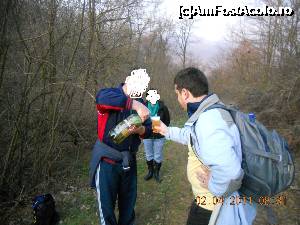 [P02] 'Racirea motoarelor' la prima oprire » foto by zlatna
 - 
<span class="allrVoted glyphicon glyphicon-heart hidden" id="av698584"></span>
<a class="m-l-10 hidden" id="sv698584" onclick="voting_Foto_DelVot(,698584,7135)" role="button">șterge vot <span class="glyphicon glyphicon-remove"></span></a>
<a id="v9698584" class=" c-red"  onclick="voting_Foto_SetVot(698584)" role="button"><span class="glyphicon glyphicon-heart-empty"></span> <b>LIKE</b> = Votează poza</a> <img class="hidden"  id="f698584W9" src="/imagini/loader.gif" border="0" /><span class="AjErrMes hidden" id="e698584ErM"></span>