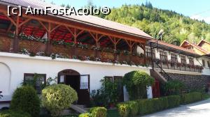 [P35] Mânăstirea Albac, chiliile » foto by costy69*
 - 
<span class="allrVoted glyphicon glyphicon-heart hidden" id="av910158"></span>
<a class="m-l-10 hidden" id="sv910158" onclick="voting_Foto_DelVot(,910158,7135)" role="button">șterge vot <span class="glyphicon glyphicon-remove"></span></a>
<a id="v9910158" class=" c-red"  onclick="voting_Foto_SetVot(910158)" role="button"><span class="glyphicon glyphicon-heart-empty"></span> <b>LIKE</b> = Votează poza</a> <img class="hidden"  id="f910158W9" src="/imagini/loader.gif" border="0" /><span class="AjErrMes hidden" id="e910158ErM"></span>