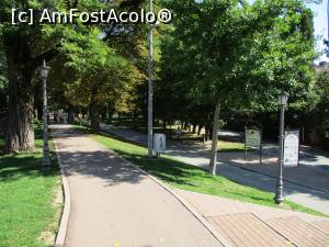 [P28] Intrarea în frumosul parc al orașului, venind dinspre Turnul Dogarilor » foto by puiutea
 - 
<span class="allrVoted glyphicon glyphicon-heart hidden" id="av1258597"></span>
<a class="m-l-10 hidden" id="sv1258597" onclick="voting_Foto_DelVot(,1258597,7139)" role="button">șterge vot <span class="glyphicon glyphicon-remove"></span></a>
<a id="v91258597" class=" c-red"  onclick="voting_Foto_SetVot(1258597)" role="button"><span class="glyphicon glyphicon-heart-empty"></span> <b>LIKE</b> = Votează poza</a> <img class="hidden"  id="f1258597W9" src="/imagini/loader.gif" border="0" /><span class="AjErrMes hidden" id="e1258597ErM"></span>