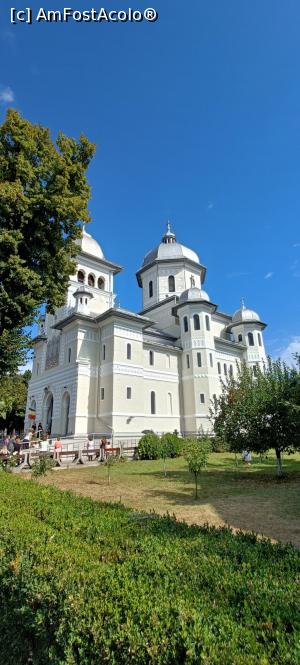 [P09] Biserica ortodoxă „Sfinții Trei Ierarhi”. » foto by tata123 🔱
 - 
<span class="allrVoted glyphicon glyphicon-heart hidden" id="av1387777"></span>
<a class="m-l-10 hidden" id="sv1387777" onclick="voting_Foto_DelVot(,1387777,7139)" role="button">șterge vot <span class="glyphicon glyphicon-remove"></span></a>
<a id="v91387777" class=" c-red"  onclick="voting_Foto_SetVot(1387777)" role="button"><span class="glyphicon glyphicon-heart-empty"></span> <b>LIKE</b> = Votează poza</a> <img class="hidden"  id="f1387777W9" src="/imagini/loader.gif" border="0" /><span class="AjErrMes hidden" id="e1387777ErM"></span>