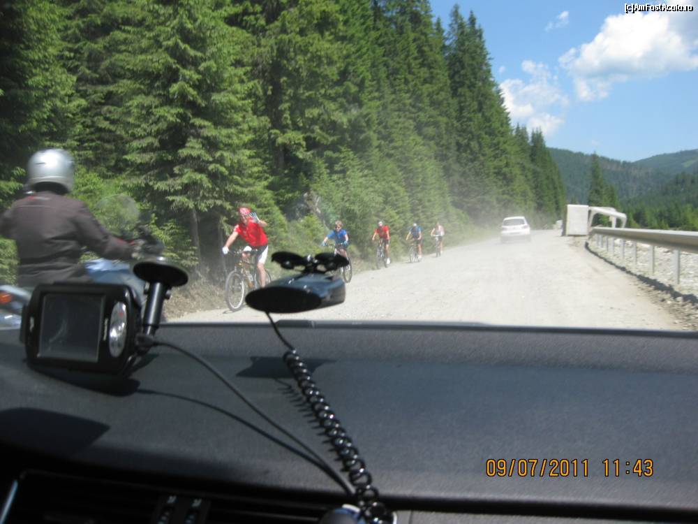 [P11] Trafic cu 'de de toate'... » foto by BEBEPETRESCU
 - 
<span class="allrVoted glyphicon glyphicon-heart hidden" id="av245316"></span>
<a class="m-l-10 hidden" id="sv245316" onclick="voting_Foto_DelVot(,245316,7149)" role="button">șterge vot <span class="glyphicon glyphicon-remove"></span></a>
<a id="v9245316" class=" c-red"  onclick="voting_Foto_SetVot(245316)" role="button"><span class="glyphicon glyphicon-heart-empty"></span> <b>LIKE</b> = Votează poza</a> <img class="hidden"  id="f245316W9" src="/imagini/loader.gif" border="0" /><span class="AjErrMes hidden" id="e245316ErM"></span>