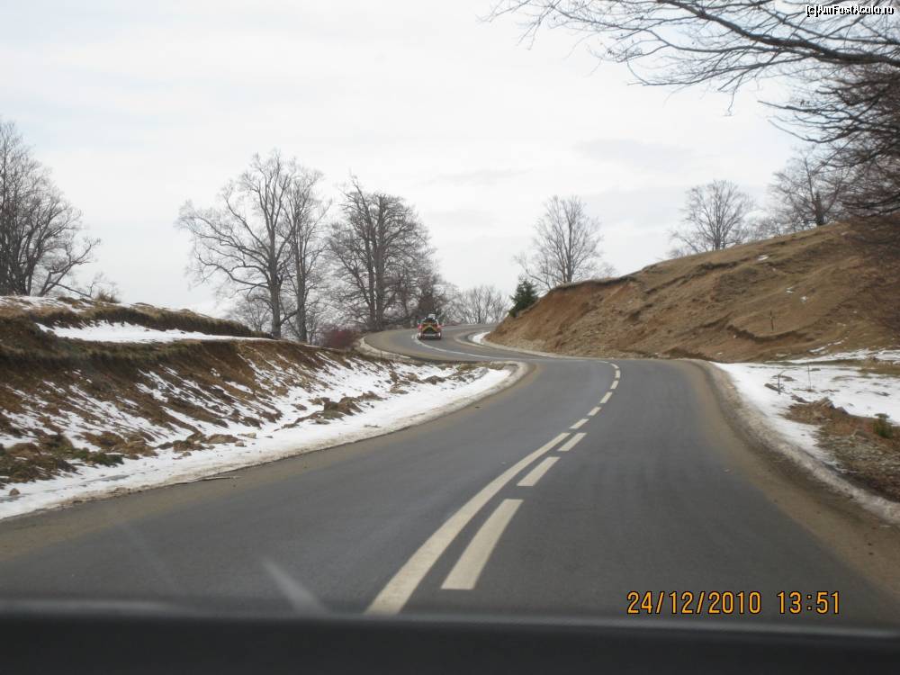 [P18] Transalpina, iarna, spre Ranca » foto by BEBEPETRESCU
 - 
<span class="allrVoted glyphicon glyphicon-heart hidden" id="av245323"></span>
<a class="m-l-10 hidden" id="sv245323" onclick="voting_Foto_DelVot(,245323,7149)" role="button">șterge vot <span class="glyphicon glyphicon-remove"></span></a>
<a id="v9245323" class=" c-red"  onclick="voting_Foto_SetVot(245323)" role="button"><span class="glyphicon glyphicon-heart-empty"></span> <b>LIKE</b> = Votează poza</a> <img class="hidden"  id="f245323W9" src="/imagini/loader.gif" border="0" /><span class="AjErrMes hidden" id="e245323ErM"></span>