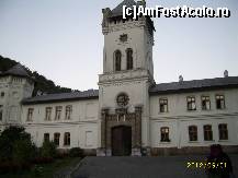 [P09] Manastirea Tismana » foto by draglucturbo
 - 
<span class="allrVoted glyphicon glyphicon-heart hidden" id="av360295"></span>
<a class="m-l-10 hidden" id="sv360295" onclick="voting_Foto_DelVot(,360295,7149)" role="button">șterge vot <span class="glyphicon glyphicon-remove"></span></a>
<a id="v9360295" class=" c-red"  onclick="voting_Foto_SetVot(360295)" role="button"><span class="glyphicon glyphicon-heart-empty"></span> <b>LIKE</b> = Votează poza</a> <img class="hidden"  id="f360295W9" src="/imagini/loader.gif" border="0" /><span class="AjErrMes hidden" id="e360295ErM"></span>