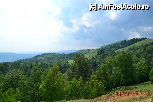 [P04] Mai sus de Novaci » foto by Kyandra
 - 
<span class="allrVoted glyphicon glyphicon-heart hidden" id="av435732"></span>
<a class="m-l-10 hidden" id="sv435732" onclick="voting_Foto_DelVot(,435732,7149)" role="button">șterge vot <span class="glyphicon glyphicon-remove"></span></a>
<a id="v9435732" class=" c-red"  onclick="voting_Foto_SetVot(435732)" role="button"><span class="glyphicon glyphicon-heart-empty"></span> <b>LIKE</b> = Votează poza</a> <img class="hidden"  id="f435732W9" src="/imagini/loader.gif" border="0" /><span class="AjErrMes hidden" id="e435732ErM"></span>