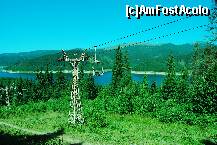 [P26] Telescaunul parasit din statiunea parasita Vidra. In spate, lacul Vidra. » foto by gregorio
 - 
<span class="allrVoted glyphicon glyphicon-heart hidden" id="av245916"></span>
<a class="m-l-10 hidden" id="sv245916" onclick="voting_Foto_DelVot(,245916,7149)" role="button">șterge vot <span class="glyphicon glyphicon-remove"></span></a>
<a id="v9245916" class=" c-red"  onclick="voting_Foto_SetVot(245916)" role="button"><span class="glyphicon glyphicon-heart-empty"></span> <b>LIKE</b> = Votează poza</a> <img class="hidden"  id="f245916W9" src="/imagini/loader.gif" border="0" /><span class="AjErrMes hidden" id="e245916ErM"></span>