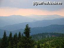 [P04] Rânca-panorama munților sub perdeaua norilor,văzută de pe terasa Pensiunii Eden » foto by mariana.olaru
 - 
<span class="allrVoted glyphicon glyphicon-heart hidden" id="av228857"></span>
<a class="m-l-10 hidden" id="sv228857" onclick="voting_Foto_DelVot(,228857,7149)" role="button">șterge vot <span class="glyphicon glyphicon-remove"></span></a>
<a id="v9228857" class=" c-red"  onclick="voting_Foto_SetVot(228857)" role="button"><span class="glyphicon glyphicon-heart-empty"></span> <b>LIKE</b> = Votează poza</a> <img class="hidden"  id="f228857W9" src="/imagini/loader.gif" border="0" /><span class="AjErrMes hidden" id="e228857ErM"></span>