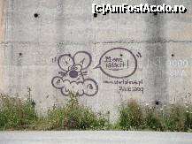 [P60] Barajul Oașa: oare pe urmele acestui desen să fi pornit echipa de polonezi cu care ne-am întâlnit aici?! » foto by mariana.olaru
 - 
<span class="allrVoted glyphicon glyphicon-heart hidden" id="av228949"></span>
<a class="m-l-10 hidden" id="sv228949" onclick="voting_Foto_DelVot(,228949,7149)" role="button">șterge vot <span class="glyphicon glyphicon-remove"></span></a>
<a id="v9228949" class=" c-red"  onclick="voting_Foto_SetVot(228949)" role="button"><span class="glyphicon glyphicon-heart-empty"></span> <b>LIKE</b> = Votează poza</a> <img class="hidden"  id="f228949W9" src="/imagini/loader.gif" border="0" /><span class="AjErrMes hidden" id="e228949ErM"></span>