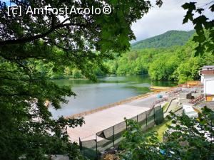 [P03] Lacul Ursu văzut de pe terasă de jos a restaurantului » foto by crismis
 - 
<span class="allrVoted glyphicon glyphicon-heart hidden" id="av1168167"></span>
<a class="m-l-10 hidden" id="sv1168167" onclick="voting_Foto_DelVot(,1168167,7201)" role="button">șterge vot <span class="glyphicon glyphicon-remove"></span></a>
<a id="v91168167" class=" c-red"  onclick="voting_Foto_SetVot(1168167)" role="button"><span class="glyphicon glyphicon-heart-empty"></span> <b>LIKE</b> = Votează poza</a> <img class="hidden"  id="f1168167W9" src="/imagini/loader.gif" border="0" /><span class="AjErrMes hidden" id="e1168167ErM"></span>