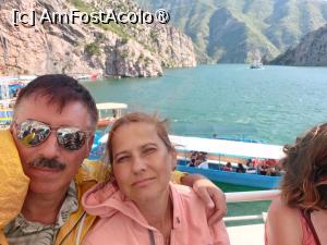 [P02] cu ferry-ul Koman Lake - Fierze » foto by raducondurache
 - 
<span class="allrVoted glyphicon glyphicon-heart hidden" id="av1496006"></span>
<a class="m-l-10 hidden" id="sv1496006" onclick="voting_Foto_DelVot(,1496006,7202)" role="button">șterge vot <span class="glyphicon glyphicon-remove"></span></a>
<a id="v91496006" class=" c-red"  onclick="voting_Foto_SetVot(1496006)" role="button"><span class="glyphicon glyphicon-heart-empty"></span> <b>LIKE</b> = Votează poza</a> <img class="hidden"  id="f1496006W9" src="/imagini/loader.gif" border="0" /><span class="AjErrMes hidden" id="e1496006ErM"></span>