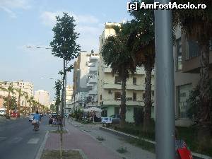 [P09] La intrarea in Tirana » foto by turcu traian
 - 
<span class="allrVoted glyphicon glyphicon-heart hidden" id="av654220"></span>
<a class="m-l-10 hidden" id="sv654220" onclick="voting_Foto_DelVot(,654220,7202)" role="button">șterge vot <span class="glyphicon glyphicon-remove"></span></a>
<a id="v9654220" class=" c-red"  onclick="voting_Foto_SetVot(654220)" role="button"><span class="glyphicon glyphicon-heart-empty"></span> <b>LIKE</b> = Votează poza</a> <img class="hidden"  id="f654220W9" src="/imagini/loader.gif" border="0" /><span class="AjErrMes hidden" id="e654220ErM"></span>
