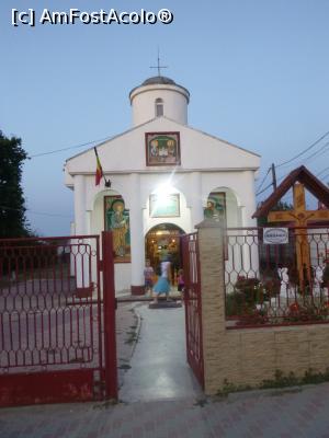 [P06] 6. Biserica ortodoxă din 2 Mai, cu hramul Sf. Apostoli Petru și Pavel.  » foto by doinafil
 - 
<span class="allrVoted glyphicon glyphicon-heart hidden" id="av1107485"></span>
<a class="m-l-10 hidden" id="sv1107485" onclick="voting_Foto_DelVot(,1107485,7230)" role="button">șterge vot <span class="glyphicon glyphicon-remove"></span></a>
<a id="v91107485" class=" c-red"  onclick="voting_Foto_SetVot(1107485)" role="button"><span class="glyphicon glyphicon-heart-empty"></span> <b>LIKE</b> = Votează poza</a> <img class="hidden"  id="f1107485W9" src="/imagini/loader.gif" border="0" /><span class="AjErrMes hidden" id="e1107485ErM"></span>