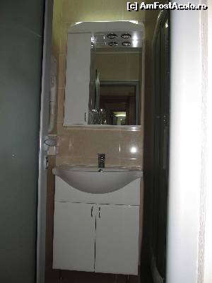[P14] Motel Predejane- Serbia- mobilierul din baie, nou, curat » foto by luciaoradea
 - 
<span class="allrVoted glyphicon glyphicon-heart hidden" id="av535325"></span>
<a class="m-l-10 hidden" id="sv535325" onclick="voting_Foto_DelVot(,535325,7268)" role="button">șterge vot <span class="glyphicon glyphicon-remove"></span></a>
<a id="v9535325" class=" c-red"  onclick="voting_Foto_SetVot(535325)" role="button"><span class="glyphicon glyphicon-heart-empty"></span> <b>LIKE</b> = Votează poza</a> <img class="hidden"  id="f535325W9" src="/imagini/loader.gif" border="0" /><span class="AjErrMes hidden" id="e535325ErM"></span>