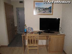 [P08] Motel Predejane- Serbia- biroul cu TV, telefon si holul » foto by luciaoradea
 - 
<span class="allrVoted glyphicon glyphicon-heart hidden" id="av535319"></span>
<a class="m-l-10 hidden" id="sv535319" onclick="voting_Foto_DelVot(,535319,7268)" role="button">șterge vot <span class="glyphicon glyphicon-remove"></span></a>
<a id="v9535319" class=" c-red"  onclick="voting_Foto_SetVot(535319)" role="button"><span class="glyphicon glyphicon-heart-empty"></span> <b>LIKE</b> = Votează poza</a> <img class="hidden"  id="f535319W9" src="/imagini/loader.gif" border="0" /><span class="AjErrMes hidden" id="e535319ErM"></span>