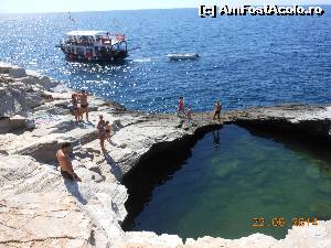 [P03] Plajele din Thassos - Giola. La locurile greu accesibile se ajunge mai uşor pe mare.  » foto by iulianic
 - 
<span class="allrVoted glyphicon glyphicon-heart hidden" id="av522593"></span>
<a class="m-l-10 hidden" id="sv522593" onclick="voting_Foto_DelVot(,522593,7269)" role="button">șterge vot <span class="glyphicon glyphicon-remove"></span></a>
<a id="v9522593" class=" c-red"  onclick="voting_Foto_SetVot(522593)" role="button"><span class="glyphicon glyphicon-heart-empty"></span> <b>LIKE</b> = Votează poza</a> <img class="hidden"  id="f522593W9" src="/imagini/loader.gif" border="0" /><span class="AjErrMes hidden" id="e522593ErM"></span>