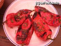 [P07] Salata de ardei copti » foto by georgiana
 - 
<span class="allrVoted glyphicon glyphicon-heart hidden" id="av132548"></span>
<a class="m-l-10 hidden" id="sv132548" onclick="voting_Foto_DelVot(,132548,7371)" role="button">șterge vot <span class="glyphicon glyphicon-remove"></span></a>
<a id="v9132548" class=" c-red"  onclick="voting_Foto_SetVot(132548)" role="button"><span class="glyphicon glyphicon-heart-empty"></span> <b>LIKE</b> = Votează poza</a> <img class="hidden"  id="f132548W9" src="/imagini/loader.gif" border="0" /><span class="AjErrMes hidden" id="e132548ErM"></span>