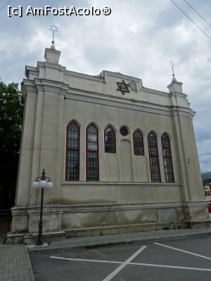 [P17] Sinagoga Hevra Sas. » foto by tata123 🔱
 - 
<span class="allrVoted glyphicon glyphicon-heart hidden" id="av1242700"></span>
<a class="m-l-10 hidden" id="sv1242700" onclick="voting_Foto_DelVot(,1242700,7399)" role="button">șterge vot <span class="glyphicon glyphicon-remove"></span></a>
<a id="v91242700" class=" c-red"  onclick="voting_Foto_SetVot(1242700)" role="button"><span class="glyphicon glyphicon-heart-empty"></span> <b>LIKE</b> = Votează poza</a> <img class="hidden"  id="f1242700W9" src="/imagini/loader.gif" border="0" /><span class="AjErrMes hidden" id="e1242700ErM"></span>