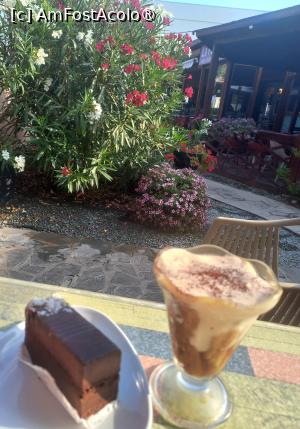 [P14] Tiramisu la pahar și prăjitură cu mousse de ciocolata » foto by mnn
 - 
<span class="allrVoted glyphicon glyphicon-heart hidden" id="av1497429"></span>
<a class="m-l-10 hidden" id="sv1497429" onclick="voting_Foto_DelVot(,1497429,7401)" role="button">șterge vot <span class="glyphicon glyphicon-remove"></span></a>
<a id="v91497429" class=" c-red"  onclick="voting_Foto_SetVot(1497429)" role="button"><span class="glyphicon glyphicon-heart-empty"></span> <b>LIKE</b> = Votează poza</a> <img class="hidden"  id="f1497429W9" src="/imagini/loader.gif" border="0" /><span class="AjErrMes hidden" id="e1497429ErM"></span>