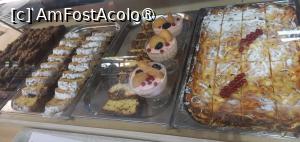 [P03] Delicii dulci La Foișoare » foto by mnn
 - 
<span class="allrVoted glyphicon glyphicon-heart hidden" id="av1497418"></span>
<a class="m-l-10 hidden" id="sv1497418" onclick="voting_Foto_DelVot(,1497418,7401)" role="button">șterge vot <span class="glyphicon glyphicon-remove"></span></a>
<a id="v91497418" class=" c-red"  onclick="voting_Foto_SetVot(1497418)" role="button"><span class="glyphicon glyphicon-heart-empty"></span> <b>LIKE</b> = Votează poza</a> <img class="hidden"  id="f1497418W9" src="/imagini/loader.gif" border="0" /><span class="AjErrMes hidden" id="e1497418ErM"></span>