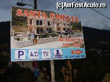 [P02] vila santa emelia,un panou publicitar pe soseaua principala din vasiliki » foto by raduu1972
 - 
<span class="allrVoted glyphicon glyphicon-heart hidden" id="av136728"></span>
<a class="m-l-10 hidden" id="sv136728" onclick="voting_Foto_DelVot(,136728,7461)" role="button">șterge vot <span class="glyphicon glyphicon-remove"></span></a>
<a id="v9136728" class=" c-red"  onclick="voting_Foto_SetVot(136728)" role="button"><span class="glyphicon glyphicon-heart-empty"></span> <b>LIKE</b> = Votează poza</a> <img class="hidden"  id="f136728W9" src="/imagini/loader.gif" border="0" /><span class="AjErrMes hidden" id="e136728ErM"></span>