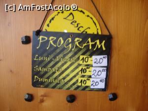 [P26] Hanul Păstrăvarului - programul afișat.  » foto by Floryn81
 - 
<span class="allrVoted glyphicon glyphicon-heart hidden" id="av755698"></span>
<a class="m-l-10 hidden" id="sv755698" onclick="voting_Foto_DelVot(,755698,7474)" role="button">șterge vot <span class="glyphicon glyphicon-remove"></span></a>
<a id="v9755698" class=" c-red"  onclick="voting_Foto_SetVot(755698)" role="button"><span class="glyphicon glyphicon-heart-empty"></span> <b>LIKE</b> = Votează poza</a> <img class="hidden"  id="f755698W9" src="/imagini/loader.gif" border="0" /><span class="AjErrMes hidden" id="e755698ErM"></span>