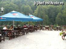 [P16] Hotel Piscul Negru - o parte din terasa restaurantului » foto by ascent
 - 
<span class="allrVoted glyphicon glyphicon-heart hidden" id="av154861"></span>
<a class="m-l-10 hidden" id="sv154861" onclick="voting_Foto_DelVot(,154861,7508)" role="button">șterge vot <span class="glyphicon glyphicon-remove"></span></a>
<a id="v9154861" class=" c-red"  onclick="voting_Foto_SetVot(154861)" role="button"><span class="glyphicon glyphicon-heart-empty"></span> <b>LIKE</b> = Votează poza</a> <img class="hidden"  id="f154861W9" src="/imagini/loader.gif" border="0" /><span class="AjErrMes hidden" id="e154861ErM"></span>