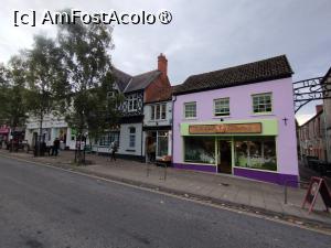 [P07] Pe una din străzile centrale din Glastonbury » foto by Marius 72
 - 
<span class="allrVoted glyphicon glyphicon-heart hidden" id="av1505852"></span>
<a class="m-l-10 hidden" id="sv1505852" onclick="voting_Foto_DelVot(,1505852,7515)" role="button">șterge vot <span class="glyphicon glyphicon-remove"></span></a>
<a id="v91505852" class=" c-red"  onclick="voting_Foto_SetVot(1505852)" role="button"><span class="glyphicon glyphicon-heart-empty"></span> <b>LIKE</b> = Votează poza</a> <img class="hidden"  id="f1505852W9" src="/imagini/loader.gif" border="0" /><span class="AjErrMes hidden" id="e1505852ErM"></span>