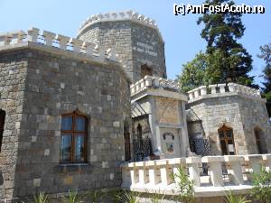 [P02] Campina - Castelul Iulia Hasdeu, ziduri de piatra si turnuri crenelate.  » foto by iulianic
 - 
<span class="allrVoted glyphicon glyphicon-heart hidden" id="av339759"></span>
<a class="m-l-10 hidden" id="sv339759" onclick="voting_Foto_DelVot(,339759,7539)" role="button">șterge vot <span class="glyphicon glyphicon-remove"></span></a>
<a id="v9339759" class=" c-red"  onclick="voting_Foto_SetVot(339759)" role="button"><span class="glyphicon glyphicon-heart-empty"></span> <b>LIKE</b> = Votează poza</a> <img class="hidden"  id="f339759W9" src="/imagini/loader.gif" border="0" /><span class="AjErrMes hidden" id="e339759ErM"></span>