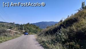 [P30] Peisaj la ieșirea din sat » foto by Carmen Ion
 - 
<span class="allrVoted glyphicon glyphicon-heart hidden" id="av1196010"></span>
<a class="m-l-10 hidden" id="sv1196010" onclick="voting_Foto_DelVot(,1196010,7539)" role="button">șterge vot <span class="glyphicon glyphicon-remove"></span></a>
<a id="v91196010" class=" c-red"  onclick="voting_Foto_SetVot(1196010)" role="button"><span class="glyphicon glyphicon-heart-empty"></span> <b>LIKE</b> = Votează poza</a> <img class="hidden"  id="f1196010W9" src="/imagini/loader.gif" border="0" /><span class="AjErrMes hidden" id="e1196010ErM"></span>