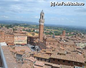 [P01] piazza del Campo vazuta de pe ' acoperisul ' neterminat al Domului » foto by cristian pinte
 - 
<span class="allrVoted glyphicon glyphicon-heart hidden" id="av439771"></span>
<a class="m-l-10 hidden" id="sv439771" onclick="voting_Foto_DelVot(,439771,7576)" role="button">șterge vot <span class="glyphicon glyphicon-remove"></span></a>
<a id="v9439771" class=" c-red"  onclick="voting_Foto_SetVot(439771)" role="button"><span class="glyphicon glyphicon-heart-empty"></span> <b>LIKE</b> = Votează poza</a> <img class="hidden"  id="f439771W9" src="/imagini/loader.gif" border="0" /><span class="AjErrMes hidden" id="e439771ErM"></span>