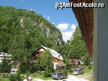 [P01] Vedere in 'curtea' cabanei » foto by immitis
 - 
<span class="allrVoted glyphicon glyphicon-heart hidden" id="av297456"></span>
<a class="m-l-10 hidden" id="sv297456" onclick="voting_Foto_DelVot(,297456,7579)" role="button">șterge vot <span class="glyphicon glyphicon-remove"></span></a>
<a id="v9297456" class=" c-red"  onclick="voting_Foto_SetVot(297456)" role="button"><span class="glyphicon glyphicon-heart-empty"></span> <b>LIKE</b> = Votează poza</a> <img class="hidden"  id="f297456W9" src="/imagini/loader.gif" border="0" /><span class="AjErrMes hidden" id="e297456ErM"></span>
